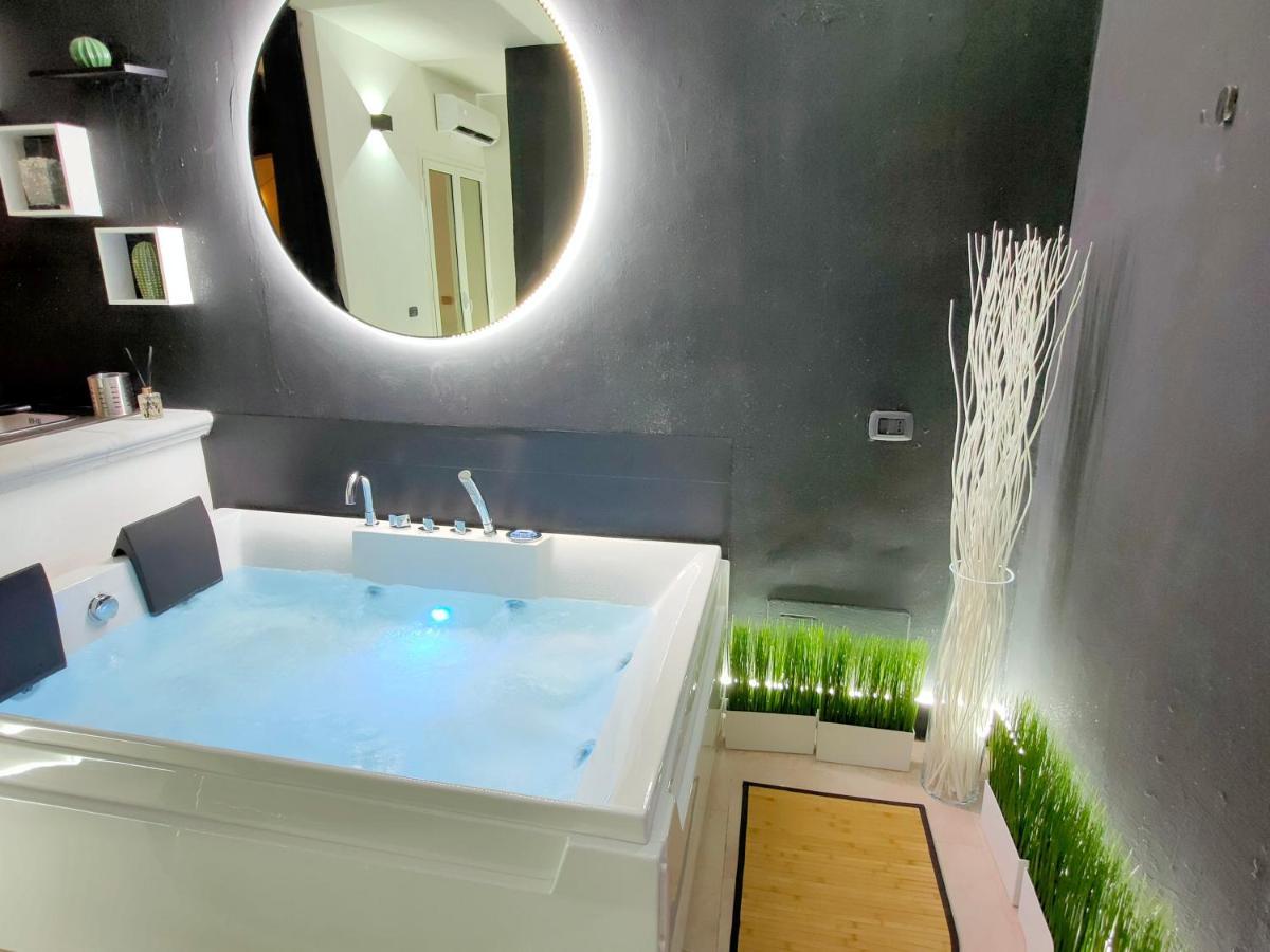 Central Wellness Suite Bari Exteriér fotografie